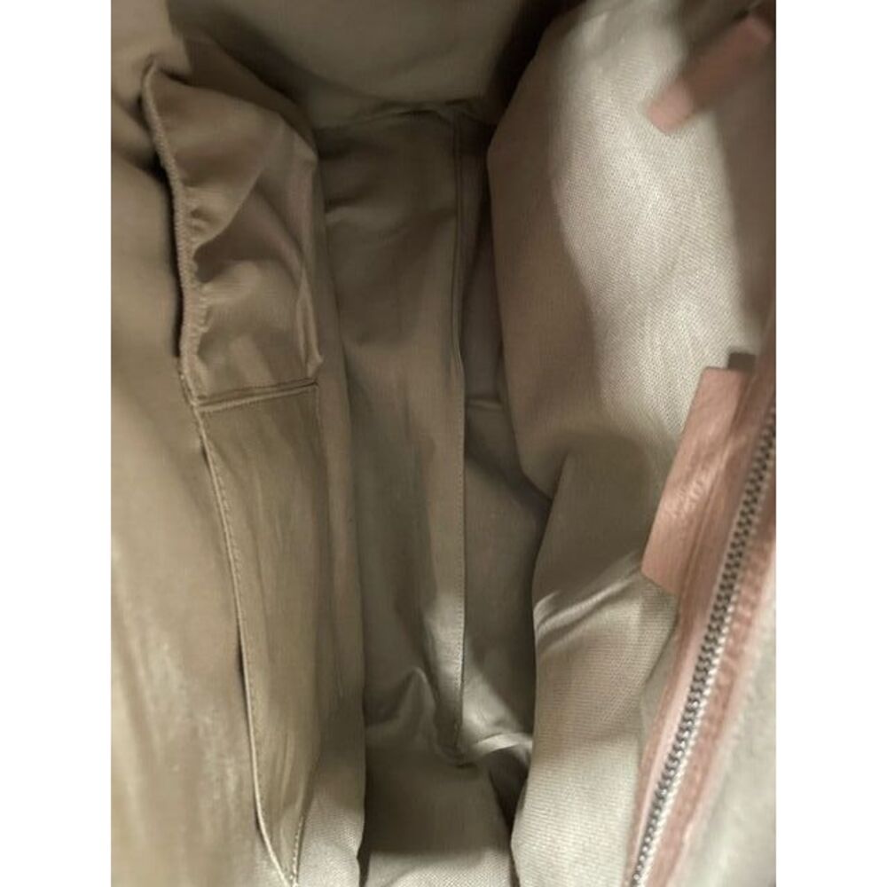 Givenchy Antigona Bag in Beige Leather